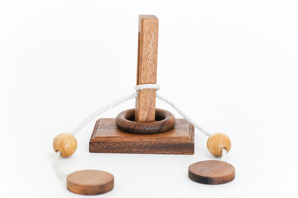 Oliver - Wooden String Puzzle Box It! Solve the - Think of Out